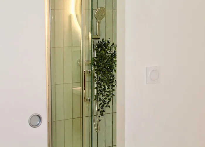 Maison Merci - 3* קרקסון